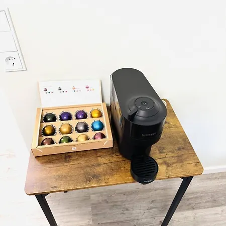 Daire Elegant Urban Retreat 05 *